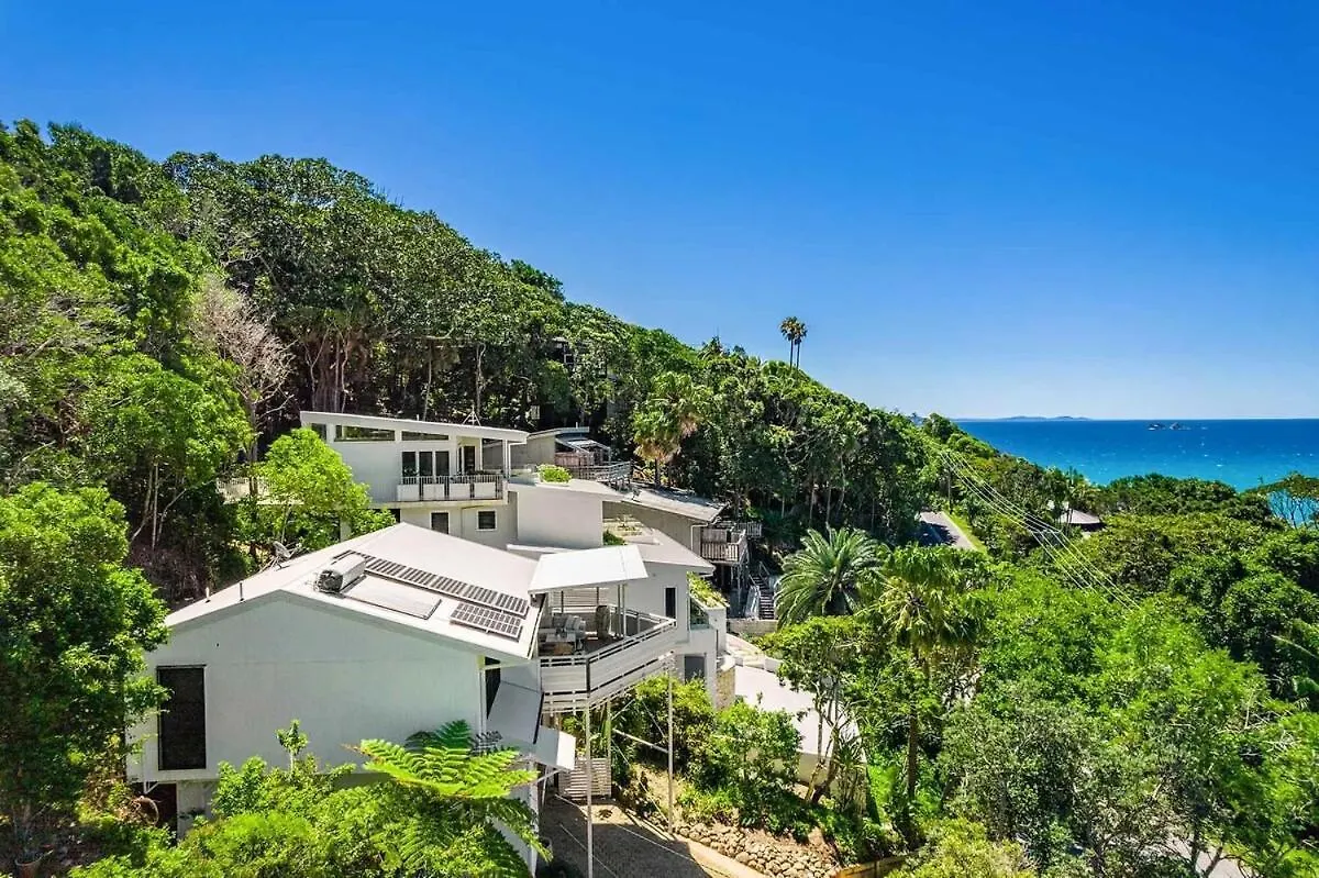 Byron Bay Accom - 14 Palm Valley Drive
